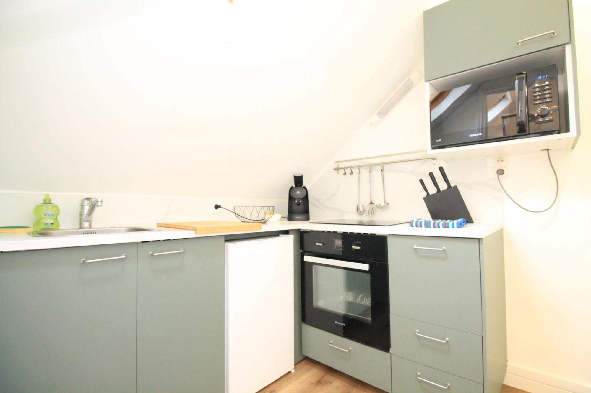 Disponible - Appartement Entier - 10Mn Rer B Aeroport Cdg - Paris Gare Du Nord, T11 Express, Le Bourget, Tout Equipe, Netflix Gratuit, 3 Personnes, 4Eme Etage, Escaliers, Parc Des Expositions, Parking Rue Gratuit Apres 19H Drancy Eksteriør billede